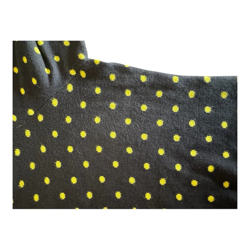 Banana Republic Navy and Yellow Polka Dot Cardigan - Picture 7 of 11